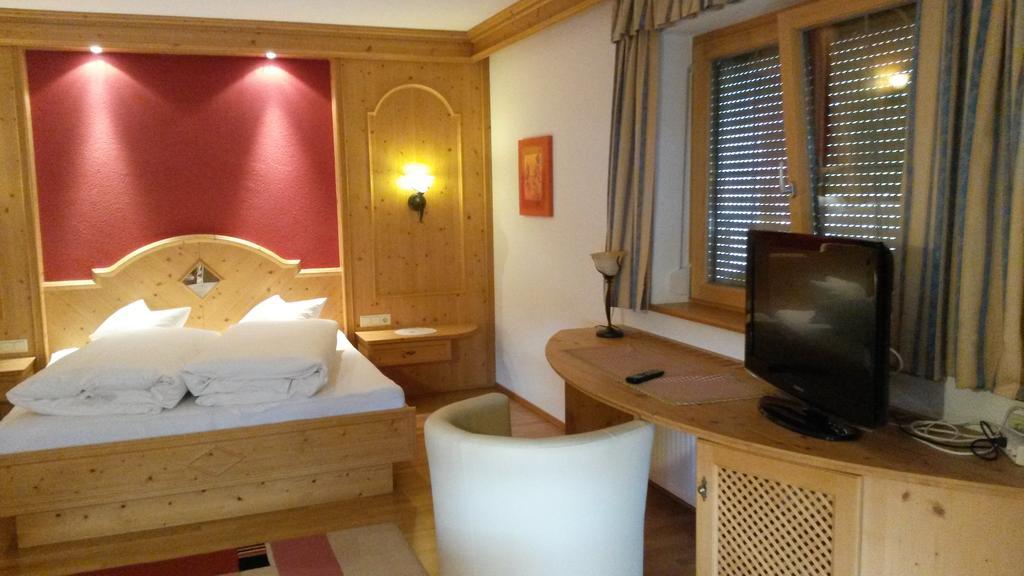 Gasthof Pension Traube Karres Pokoj fotografie