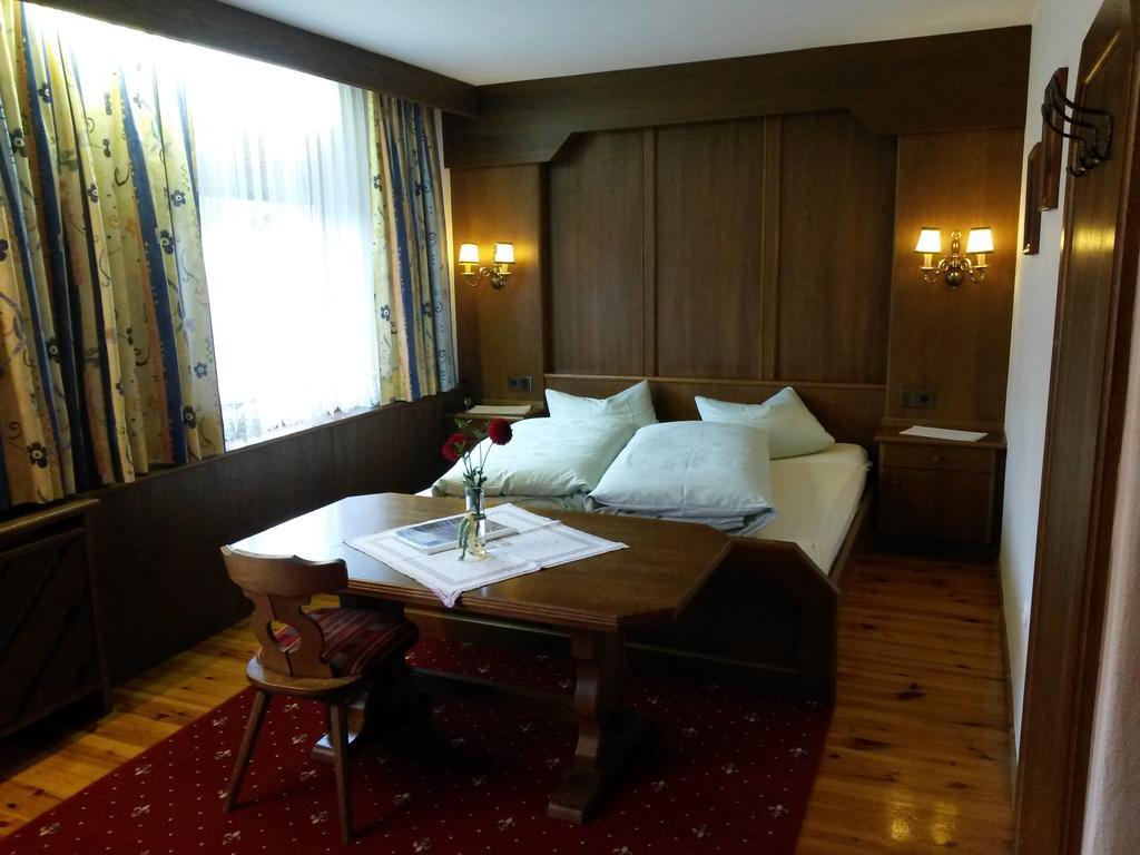 Gasthof Pension Traube Karres Pokoj fotografie