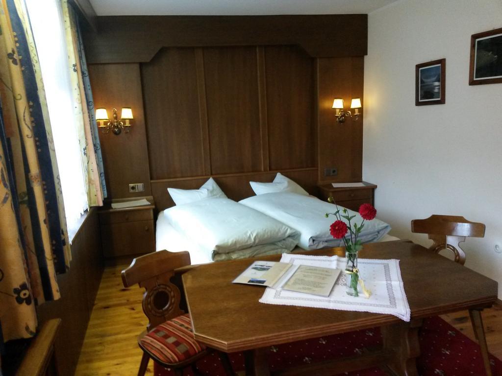 Gasthof Pension Traube Karres Pokoj fotografie